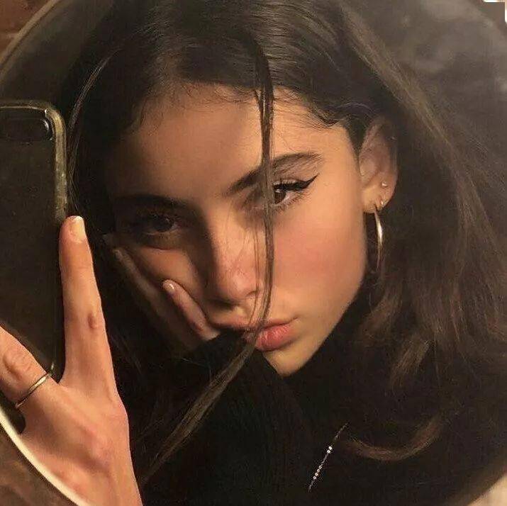 6686体育铁牌作者Vicky