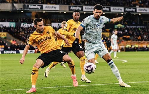 狼队 vs AFC 伯恩茅斯