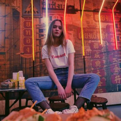 6686体育首席作者安静轉裑