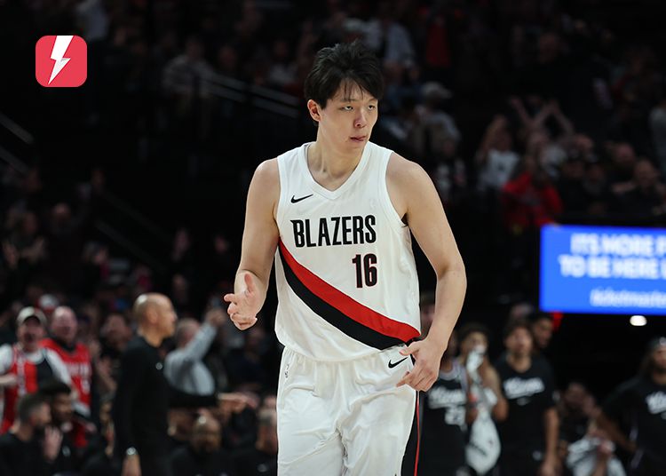 媒体人：瀚森本赛季主舞台是发展联盟，在那能有大量出场时间